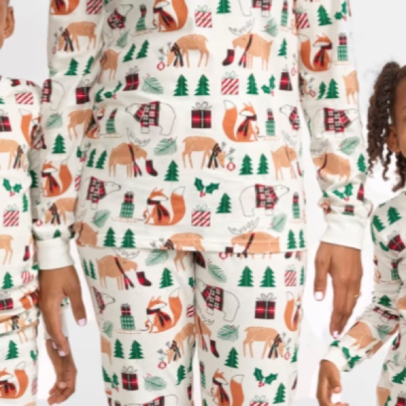 3 sets of PJ Place Adult Matching Family Christmas  Pajama Set 2 L, 1 Sm NWT - Picture 2 of 6